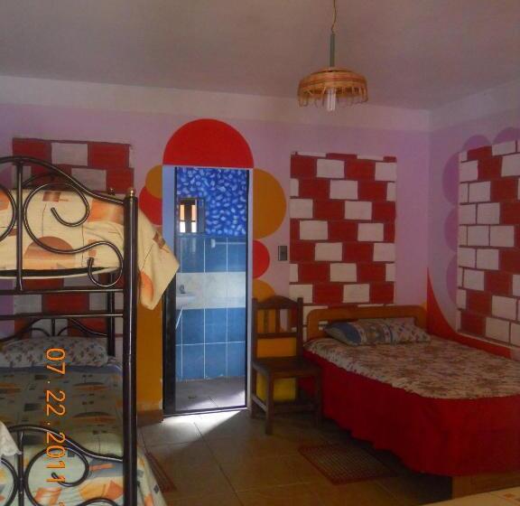 پانسیون Hostal La Casa Del Sol