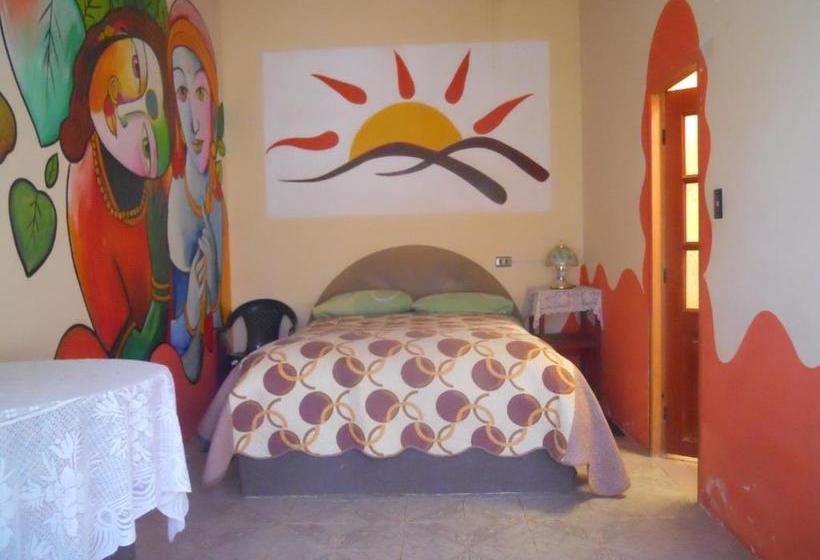 پانسیون Hostal La Casa Del Sol