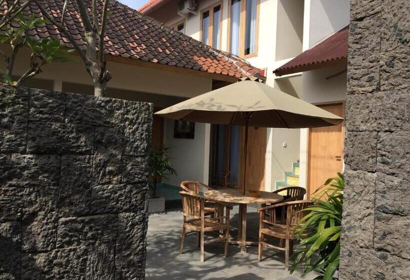 Panzió Jukung Dua Guest House