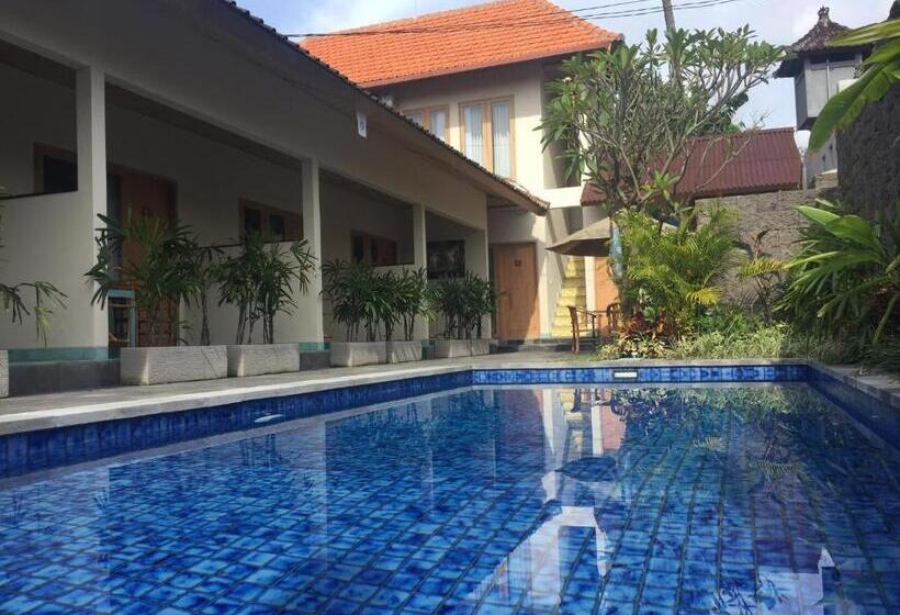 Panzió Jukung Dua Guest House