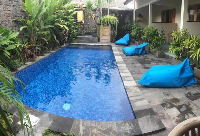 Panzió Jukung Dua Guest House