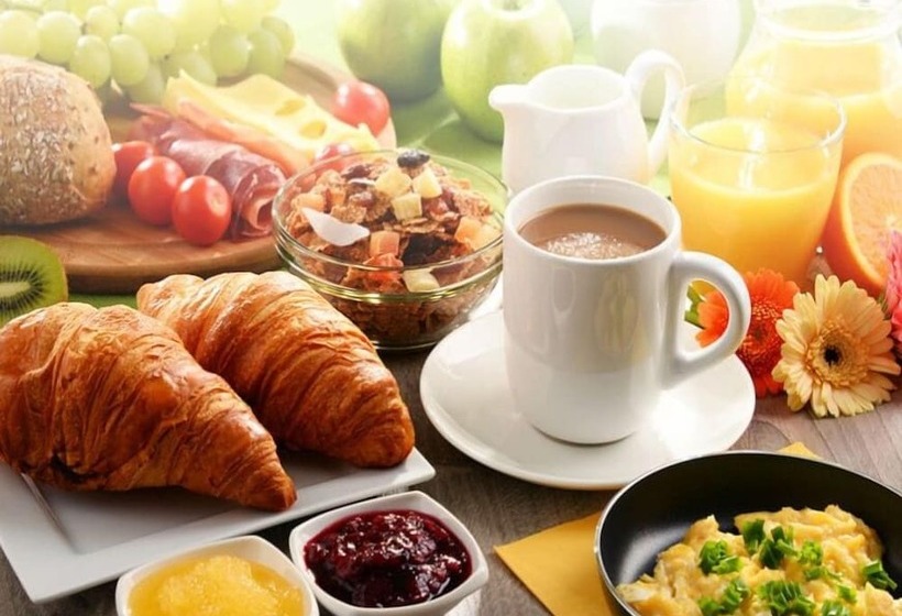 پانسیون Pousada Raios De Sol Indaia