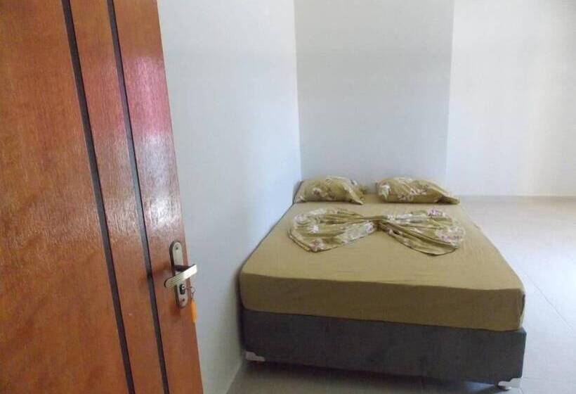 پانسیون Pousada Raios De Sol Indaia