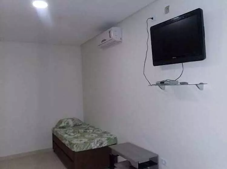 Pensão Pousada Raios De Sol Indaia