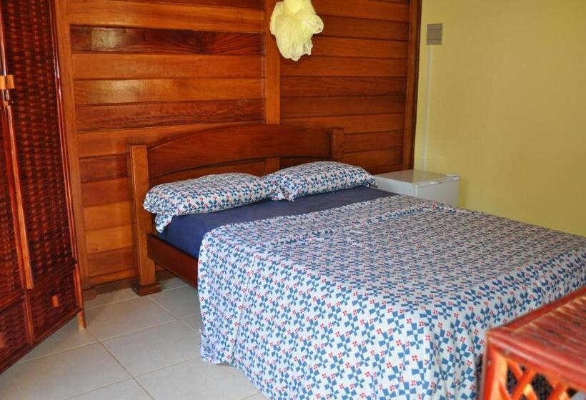 פנסיון Sitiopousada.  Os Tres