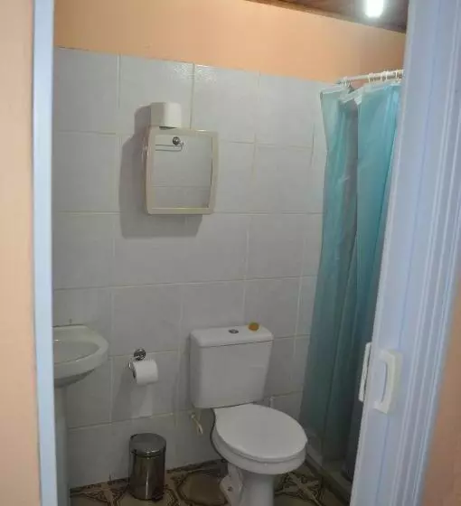 ペンション Sitiopousada.  Os Tres