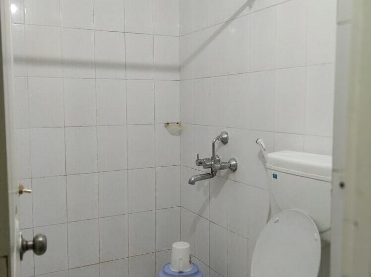 ユースホステル Aum