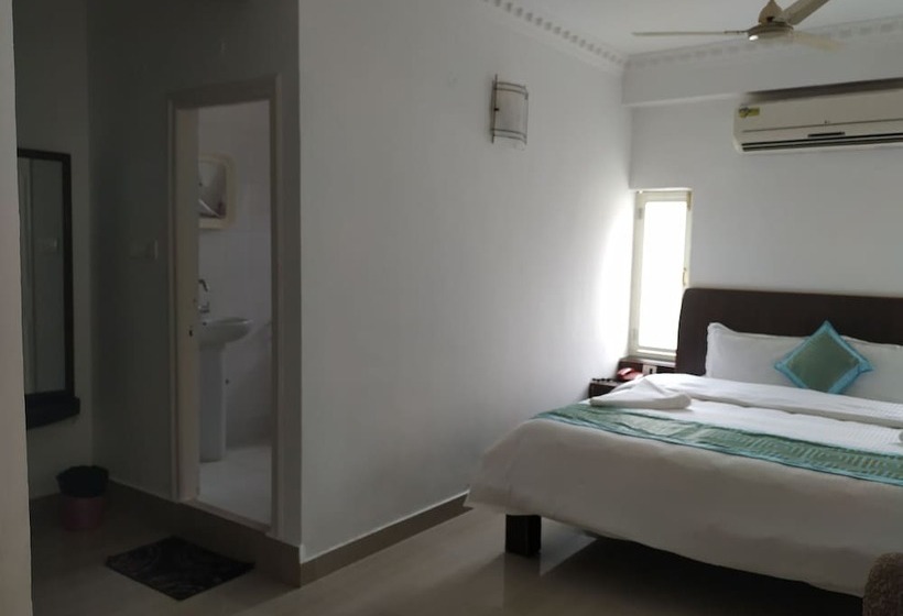 ユースホステル Aum