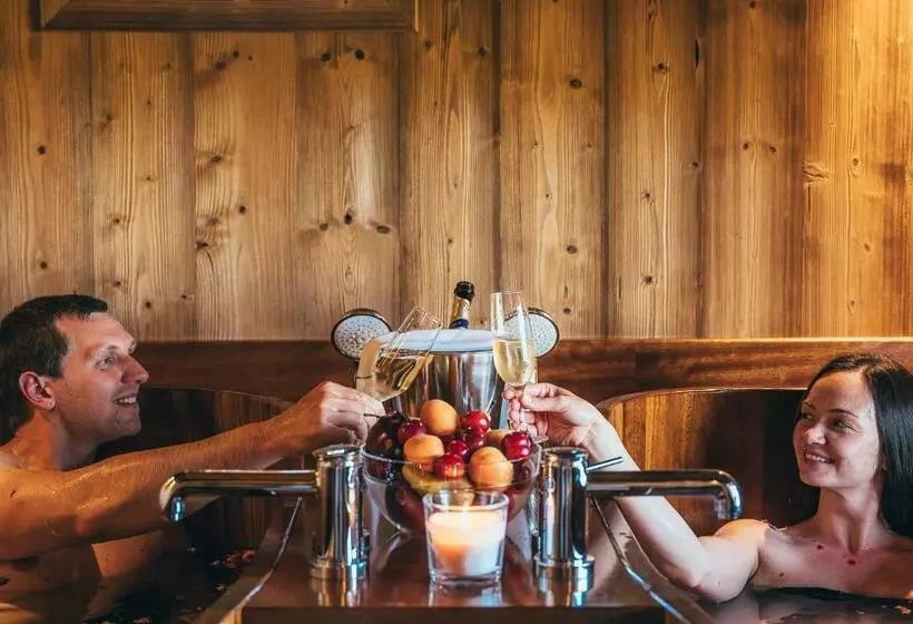 Aparthotel & Wellness Knížecí Cesta