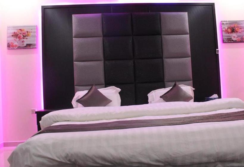 Clouds And Stars Aparthotel 2