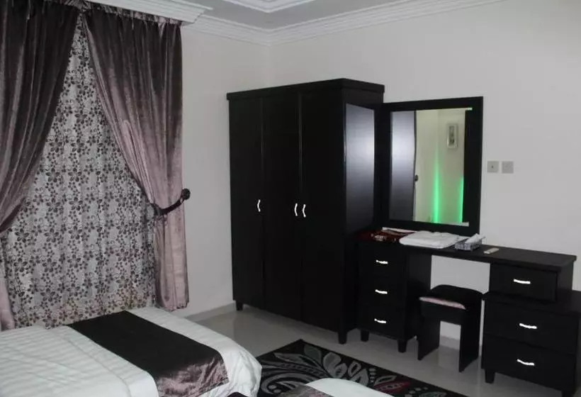 Clouds And Stars Aparthotel 2