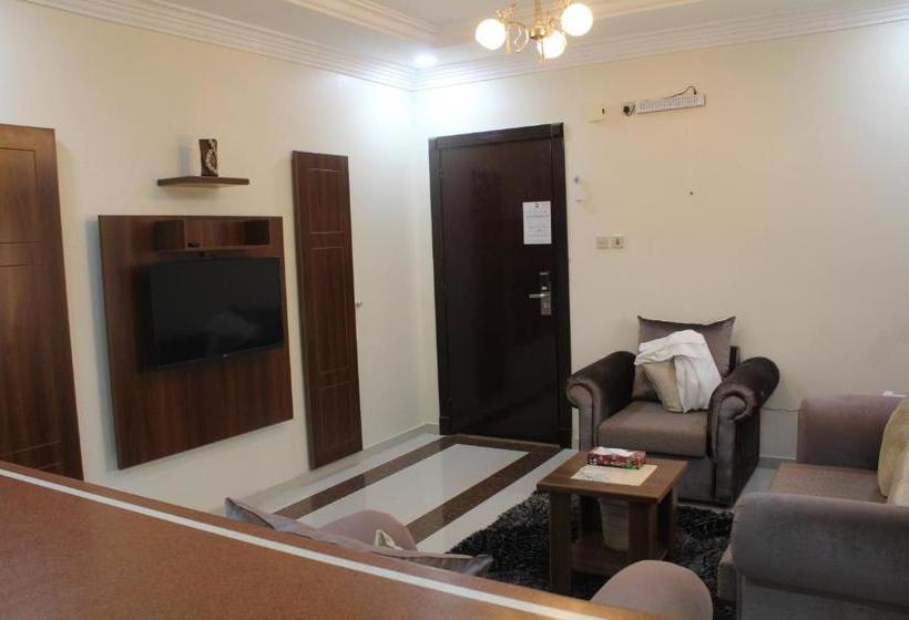 Clouds And Stars Aparthotel 2