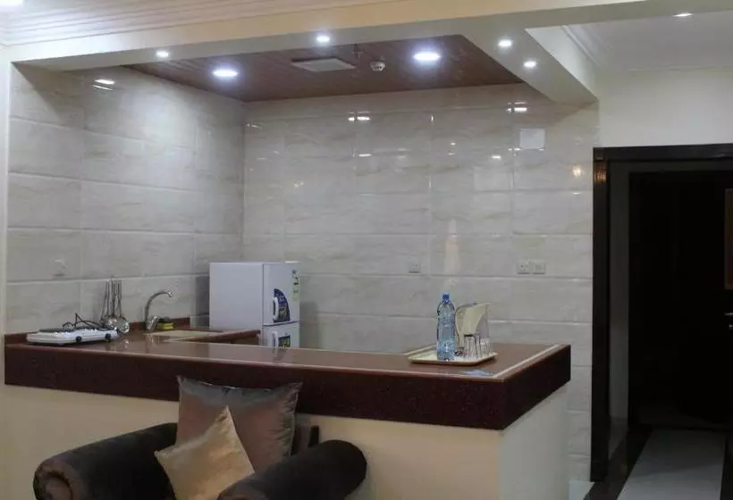 Clouds And Stars Aparthotel 2