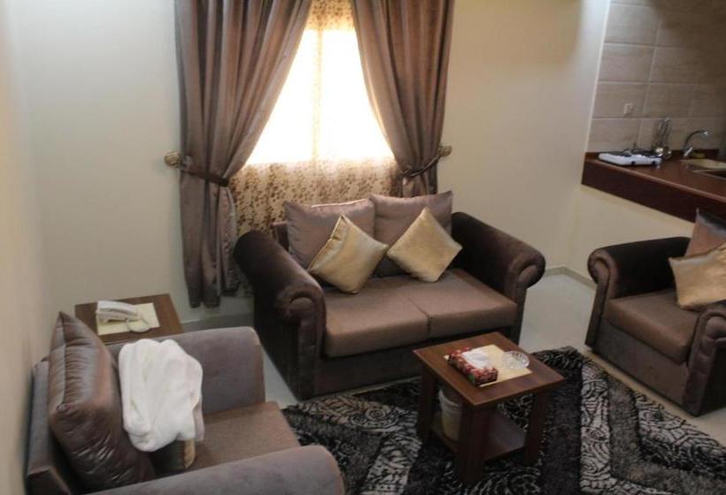 Clouds And Stars Aparthotel 2