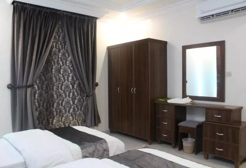 Clouds And Stars Aparthotel 2