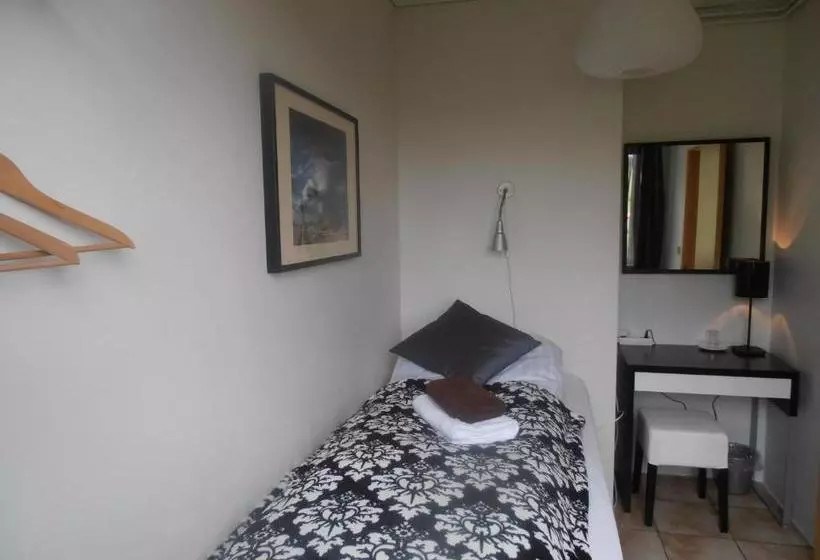 هتل Giljur Guesthouse