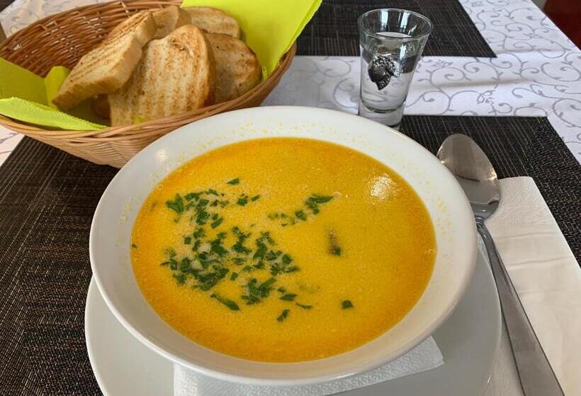 Pension Orizont Mahmudia