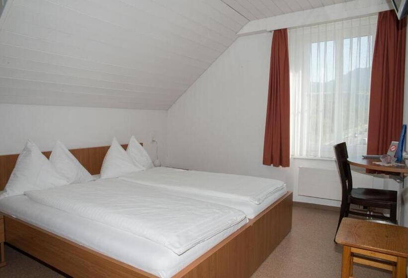 הוסטל Gasthof Seefeld