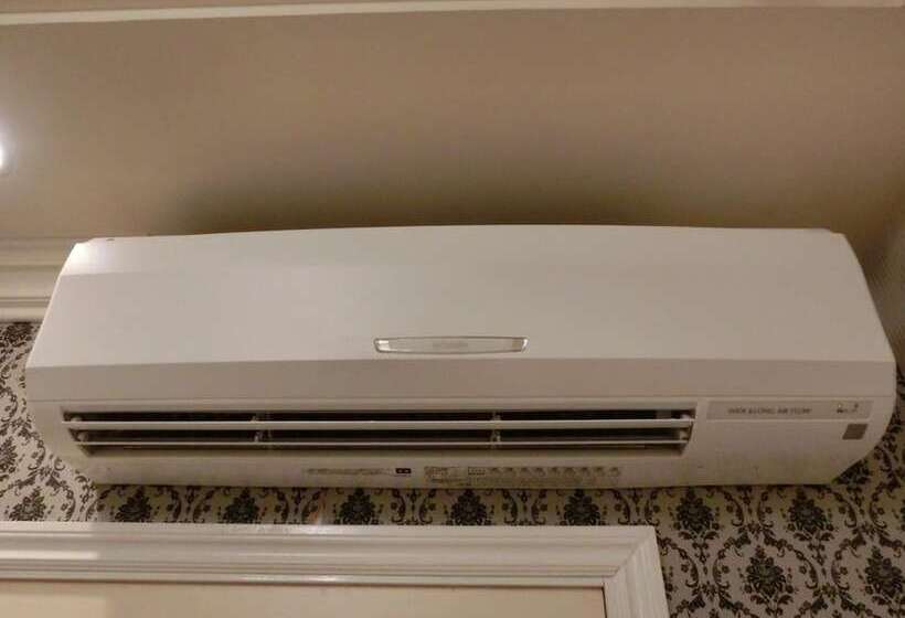 בית מלון כפרי Hyper Noah