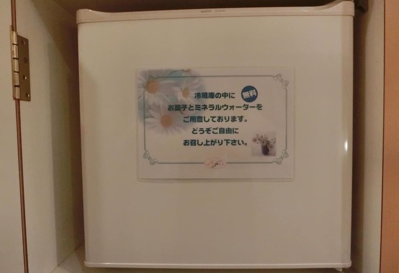 בית מלון כפרי Hyper Noah