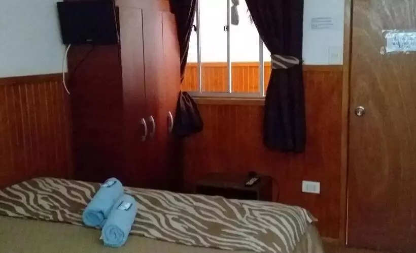 پانسیون Hostal Tunquelen