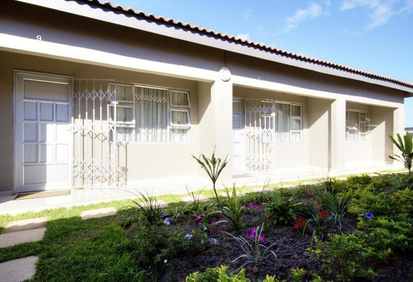 פנסיון Minilitha Lodge