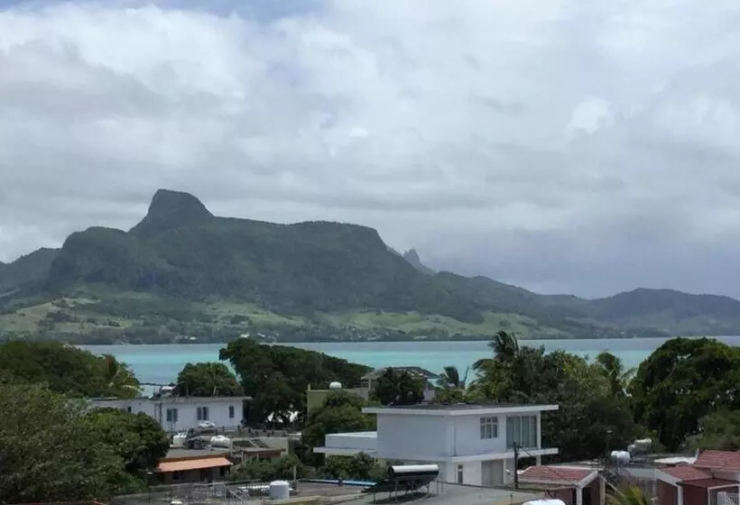 پانسیون Orient Guesthouse Auberge