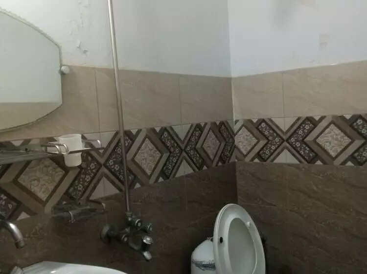 Pension Rehaish Inn Model Colony