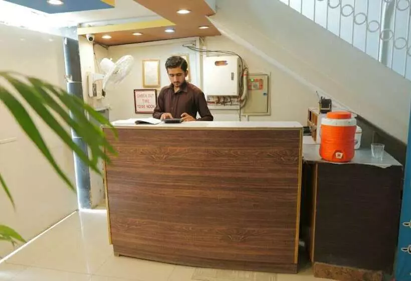 Pension Rehaish Inn Model Colony