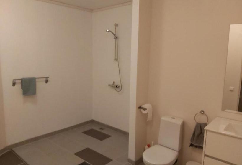 پانسیون Reykjanes Guesthouse