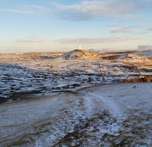 پانسیون Reykjanes Guesthouse