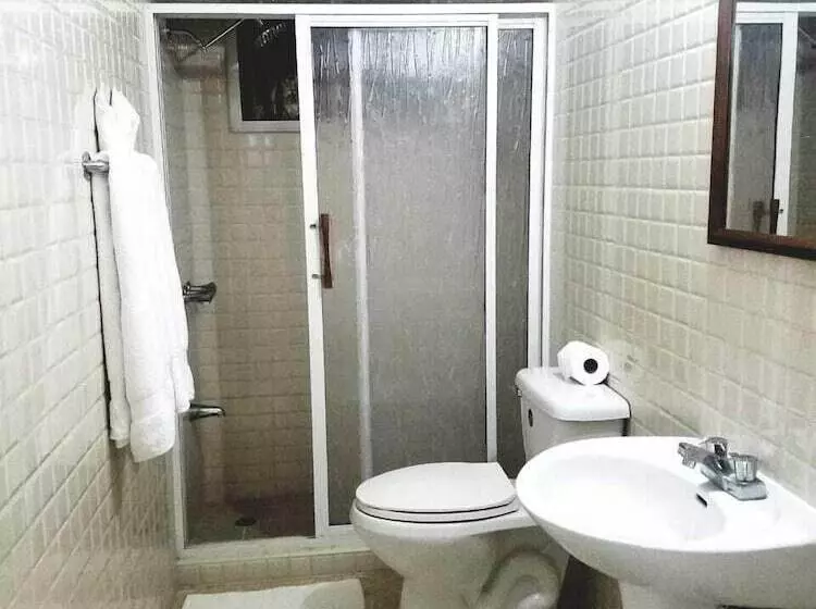 پانسیون Wilton House