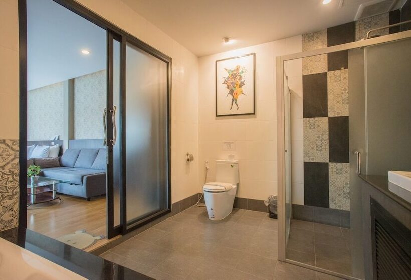 פנסיון Anantaya Home