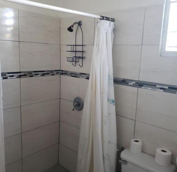 پانسیون Jardin Del Mar Guesthouse