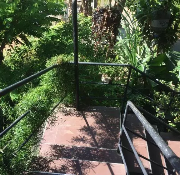 ペンション Malsha Villa