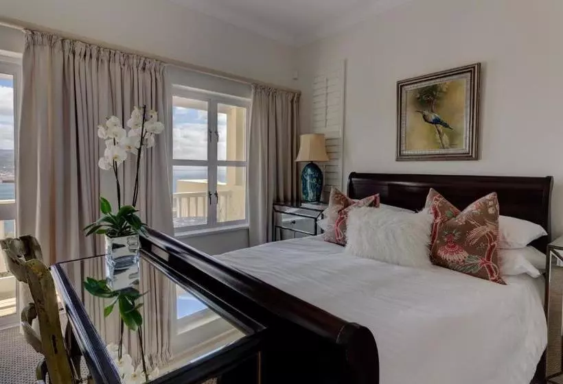 Majatalo Penguin Palace