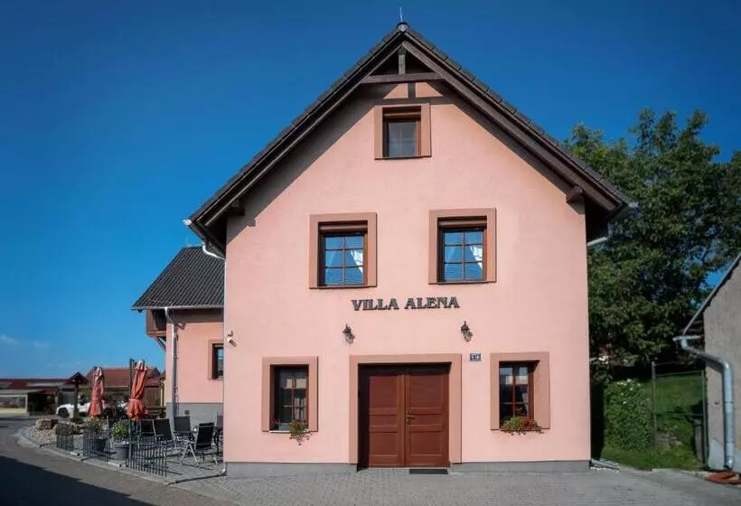 Majatalo Penzion Villa Alena