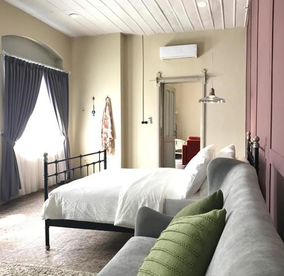 بنسيون Spiegel Home Studio