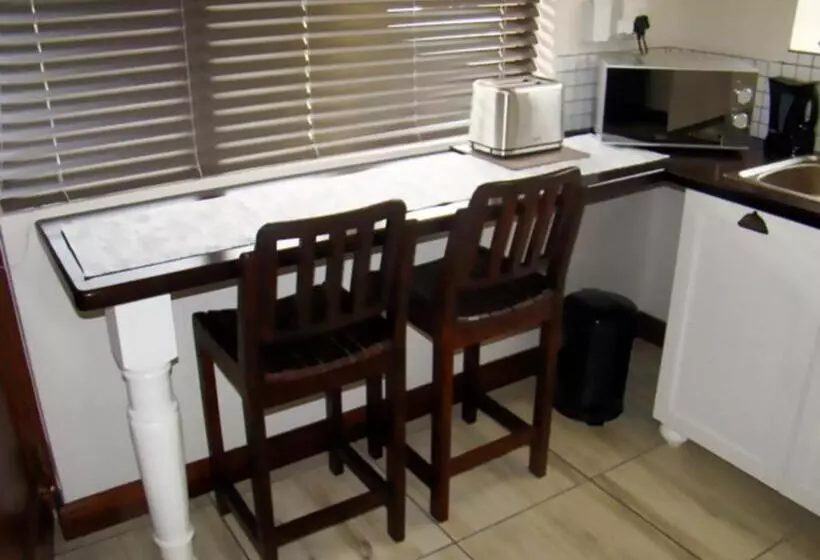 Majatalo Zamar Guest House