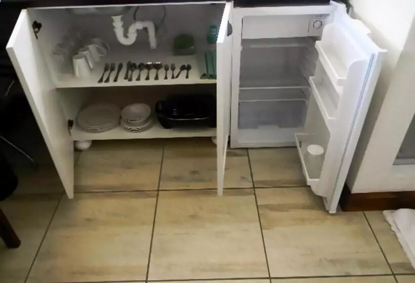 Majatalo Zamar Guest House