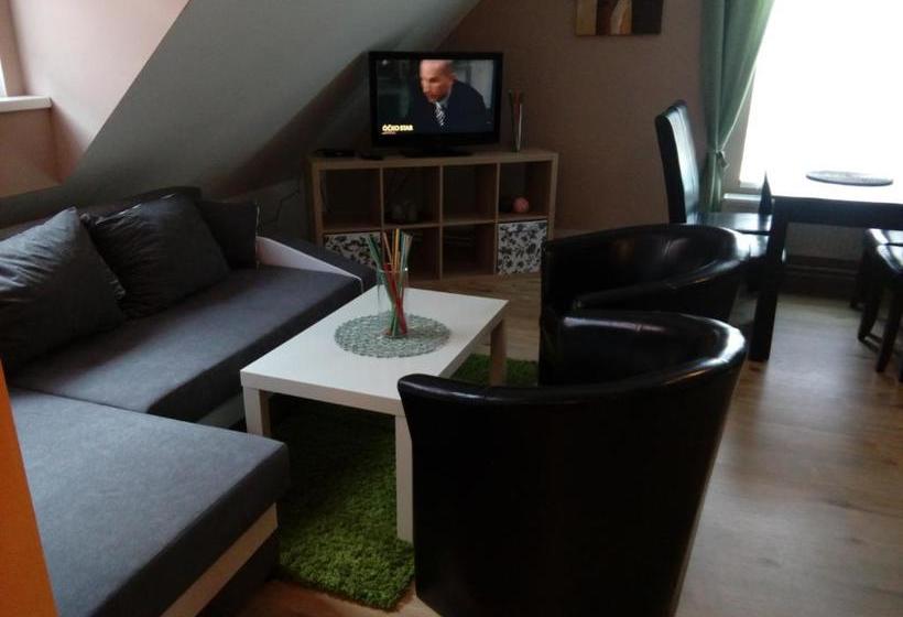 호스텔 Hostinské Pokoje U Kulináře