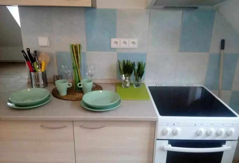 Retkeilymaja Hostinské Pokoje U Kulináře