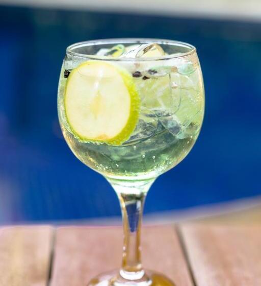 펜션 Pousada Camburizinho