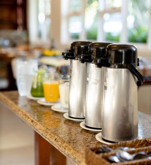 펜션 Pousada Camburizinho