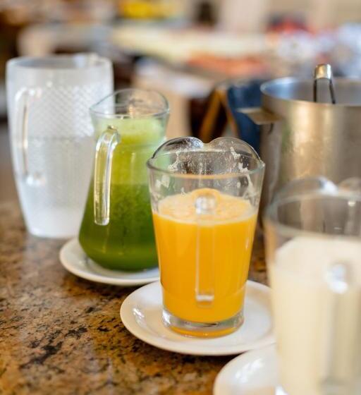 펜션 Pousada Camburizinho