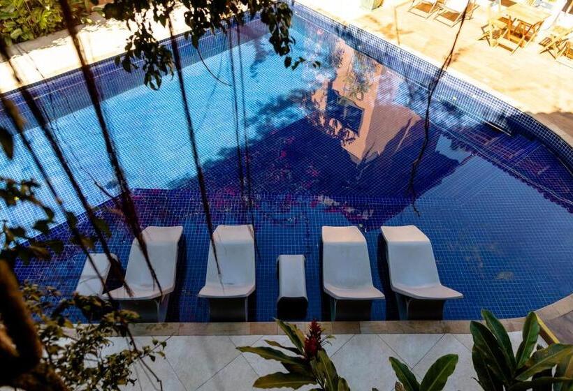 펜션 Pousada Camburizinho