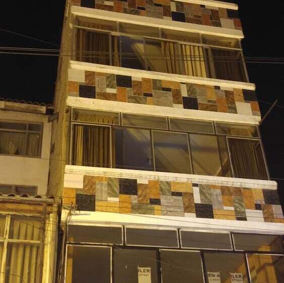 Pensjonat Ururi Stay