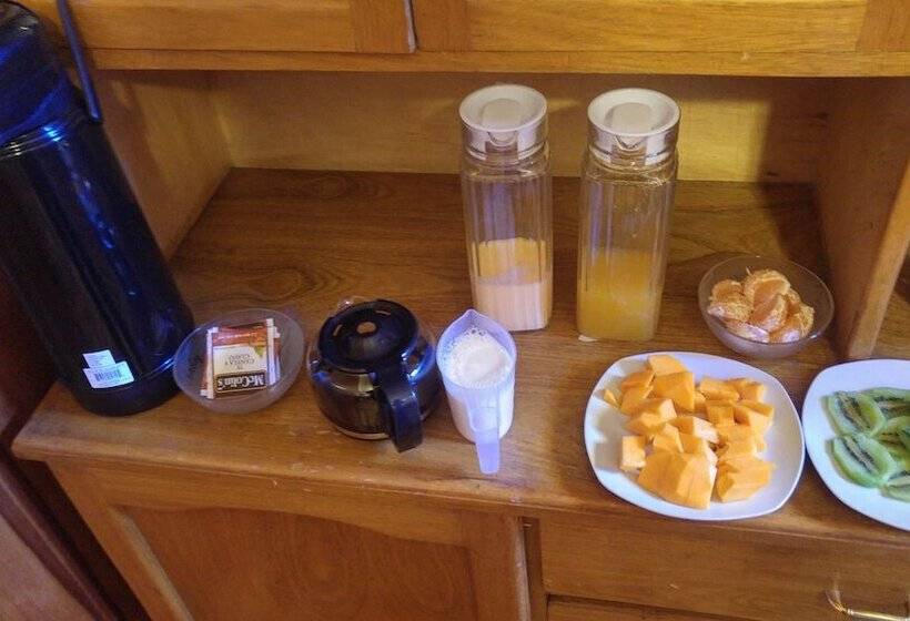 Pensjonat Ururi Stay