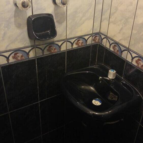 Pensjonat Ururi Stay