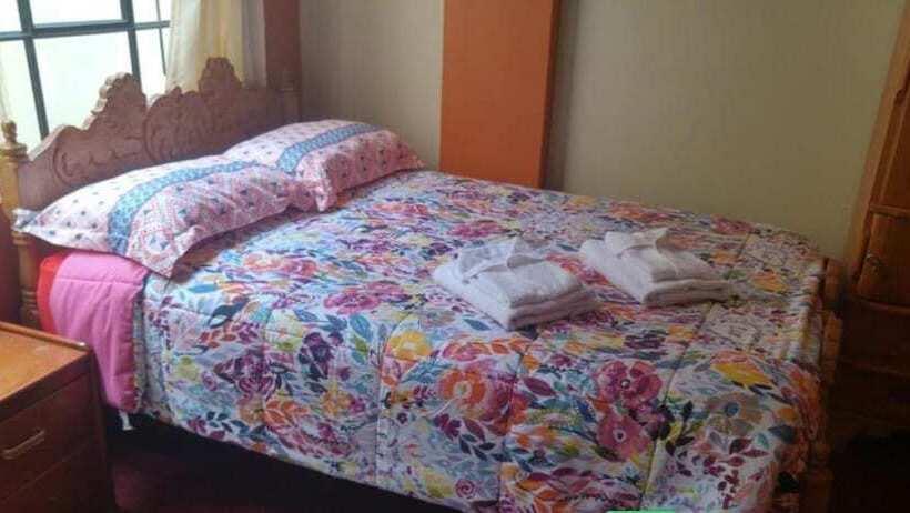 Pensjonat Ururi Stay